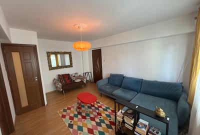 Cismigiu apt 2 camere renovat, mobilat, balcon, centrala proprie, lista U3 - 1