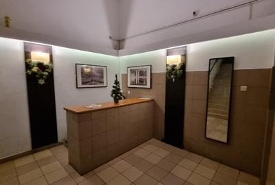 Apartament 3 camere, et.2, Bd. Unirii 59 stradal (Banca Transilvania), Sector 3 - 3
