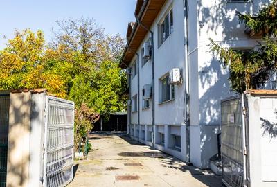 Spațiu Premium Luminos (160 mp) – Etaj 1 | Scară Privată | Birouri | Central - 13