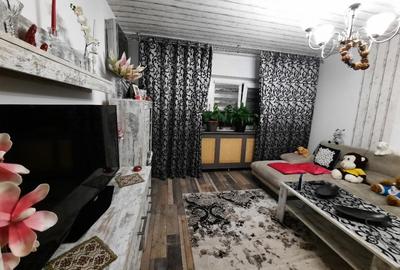 Apartament cu 3 camere decomandat, mobilat în 13 Septembrie