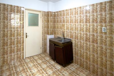 Tomis II – 2 camere, etaj 2/4, zonă centrală cu spații verzi, curat | tur360 - 11