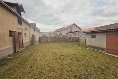 Vand casa saseasca 4 camere cu teren generos 1900mp - 12