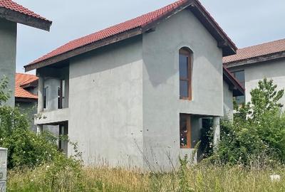 Vilă de vânzare în cartierul Henri Coandă, Pipera – 3 camere, curte 300 mp - 2