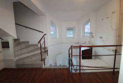 Vanzare casa tip duplex Azuga|23 August|0%Comision - 14