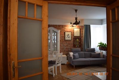 Apartament superb in vila,situat in centrulCapitalei intre celebrele parcuri,lux - 2