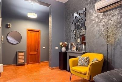 3 Camere 113mp Bloc 2009 zona Cug - 4