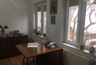 CASA 3CAM. 75MP CORP SEPARAT IN CURTE( IN FATA ESTE UN BLOC) IDEAL FIRMA/CABINET - 2