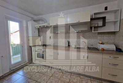 Apartament 4 camere decomandate | 2 bai | 2 balcoane | 75 mp | Cetate - 2
