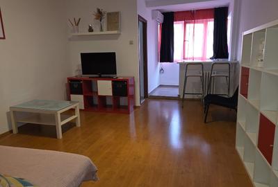 Garsonieră semidecomandată, mobilată în Drumul Taberei