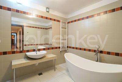Apartament generos cu 3/4 camere | 191mpc | 90mp gradina - 11
