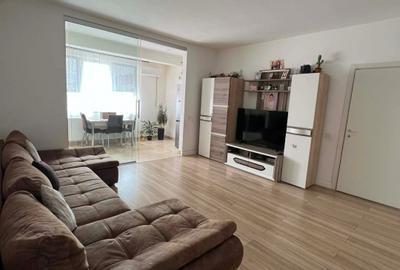 Vânzare apartament de 2 camere Drumul Taberei - 1