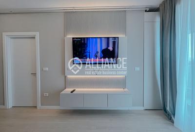 Apartament cu 2 camere decomandat, mobilat în Central