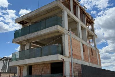 Studio Titan - Ozana - Parcul Teilor - 3