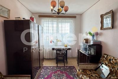 Apartament cu 4 camere; 74.66 mp, decomandat, Bd. Decebal - 2