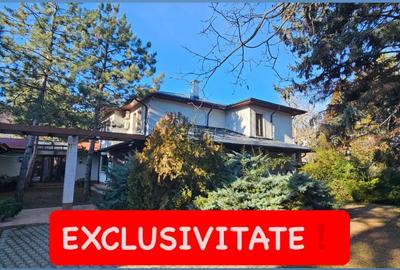 Casă individuală cu 7 camere în Balotești