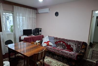 DE VANZARE-APARTAMENT 3 CAMERE-DACIA - 1