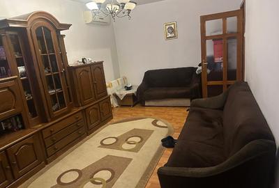 Apartament 2 camere decomandat de vânzare – Bd. A. Lăpușneanu, zona Trocadero - 2