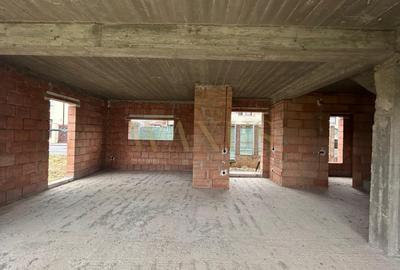 Duplex de vanzare cu 4 camere, 130 mp, zona Terra, Floresti! - 1