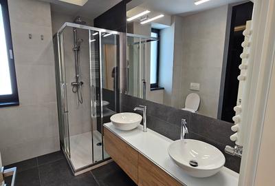 Complex Residence5 langa Oliveto/Cambridge, curte interioara, paza24, comision 0 - 13