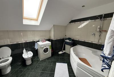 Casă de vânzare | Burdujeni | 417 mp construiți | Teren 1.200 mp - 19