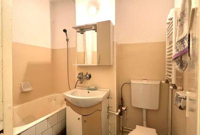 🏡 Apartament 2 camere, etaj 3, stradal – zonă excelentă Micro 40 - 14