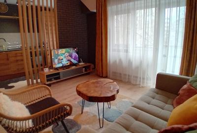 Garsonieră decomandată în Timpuri Noi