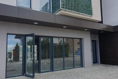 Spațiu comercial, 180 mp în Central