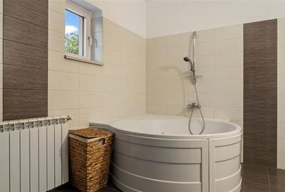 Vila de lux in apropiere de Cambridge School | Curte superba - 28