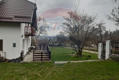 Casă / Vilă cu 7 camere   în zona Bran-Tohanita - 8
