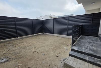 Apartament 2 camere/CURTE PROPRIE/ÎNCĂLZIRE PARDOSEALA/TVA INCLUS/LA CHEIE - 1