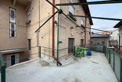 Vanzare 2 apartamente cu curte si terasa - 17