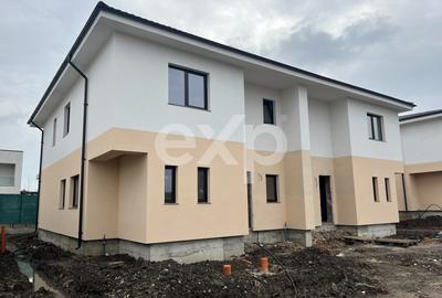 De vanzare duplex 4 camere in apropiere de DN1 Corbeanca - 1