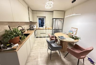 Apartament cu 3 camere decomandat | Etaj Intermediar | Piața Zorilor - 1