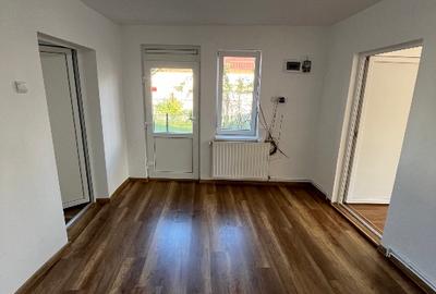 Casa de vanzare /80 mp /556mp teren in Zarnesti, jud. Brasov - 3