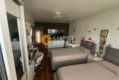 3 camere decomandat + 2 Bai - 72mp-  zona Dacia - 1