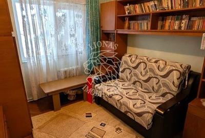 Apartament decomandat 4 camere 90 mp-balcon-Zona Centrala - 1