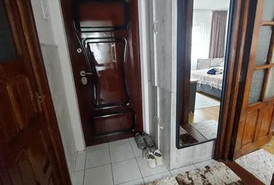 Garsonieră decomandată, mobilată în Podu Roș - 4