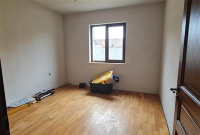 Casa noua Livada, finisata, 5 dormitoare, 225mp, teren 600mp - 13