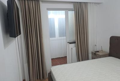 Direct proprietar  Inchiriez  apartament 2 camere  Renovat  Exercitiu - 13