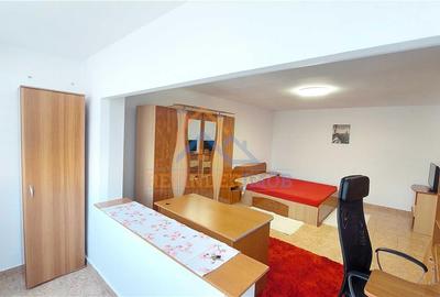 Garsoniera spatioasa 40mp  Alba Iulia _Bd Decebal locuit /investitie - 1