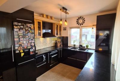 Casă individuală de 110mp cu 350mp teren, în Dezmir, cu vedere spre oraș - 19