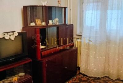 Apartament de 3 camere, decomandat, 67 mp., zona Manastur