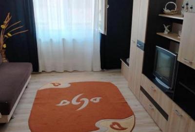 Garsonieră zona Poarta 6  mobilată utilată 22 mp - 1