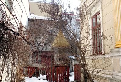 CASA INVESTITIE| Piata Victoriei Spital Grigore Alexandrescu - 3