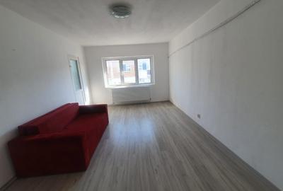 Apartament 2 camere IC Frimu renovat 55mp