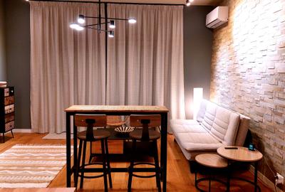 Apartament cu 2 camere semidecomandat, mobilat în Cotroceni