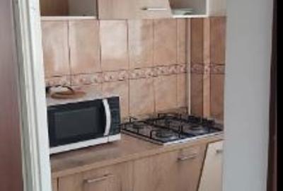 Garsonieră semidecomandată, mobilată în Titan