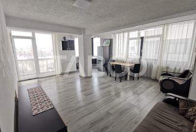 Apartament cu 3 camere decomandat, mobilat în Exterior Sud