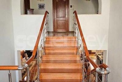 Vila individuala cu 8 camere | piscina | 2 garaje | 888mp teren - 24