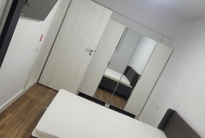 Apartament cu 2 camere semidecomandat, mobilat în Berceni